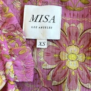 LIKE NEW WORN ONLY ONCE